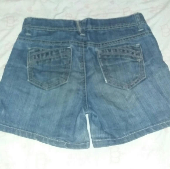 Jean shorts - Picture 2 of 2